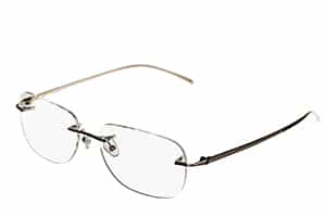 3 fotolia 86983262 2 - Eyeglasses Repair